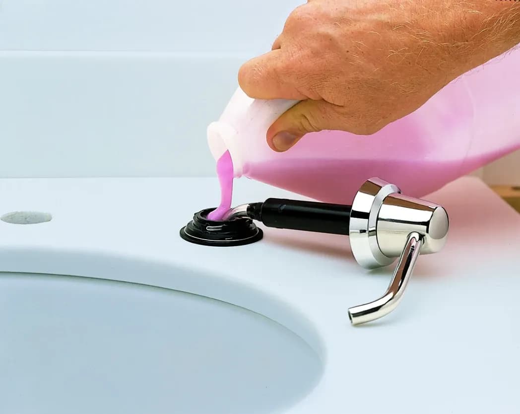 Counter-Mounted Manual Top-Fill Liquid Soap Dispenser, 4" Spout, Polished, 1 Ltr. — B-822
