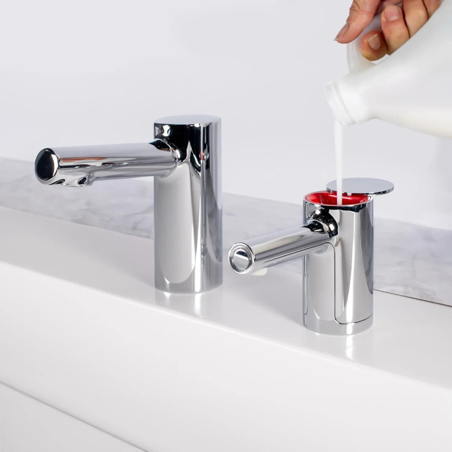 Counter-Mounted Automatic Fino Collection Top-Fill Liquid Soap Dispenser — B-998