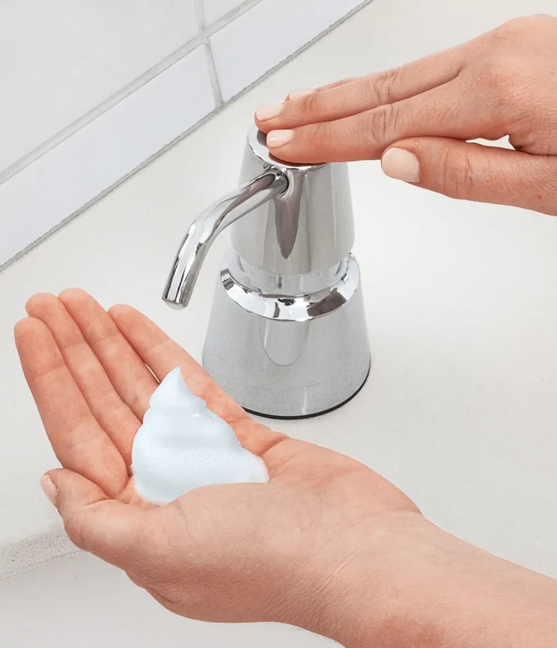Counter-Mounted Manual Top-Fill Foam Soap Dispenser, 4" Spout, Polished, 1 Ltr. — B-823